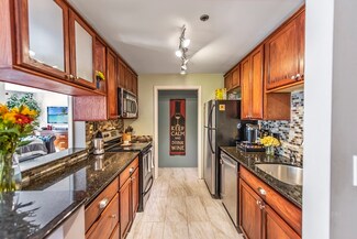 150 Staniford St Unit 407, Boston, MA 02114