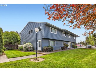 2140 NE Hogan Dr Unit 10, Gresham, OR 97030