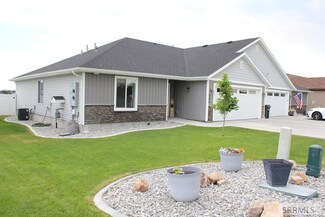 796 S von Elm Dr, Blackfoot, ID 83221