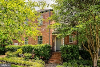 2413 Taylor Ave, Alexandria, VA 22302