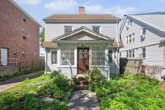 89-48 134th St, Jamaica, NY 11418
