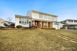 30 Yorkshire Place, Parlin, NJ 08859