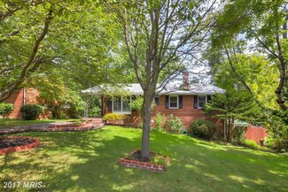 6326 Phyllis Ln, Alexandria, VA 22312