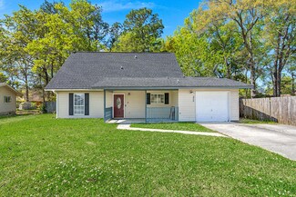228 Horseshoe Dr, Goose Creek, SC 29445