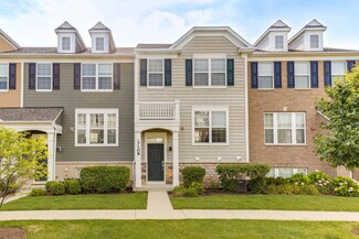 3109 Coral Ln, Glenview, IL 60026