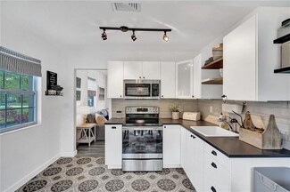 906 SW 20th St, Fort Lauderdale, FL 33315