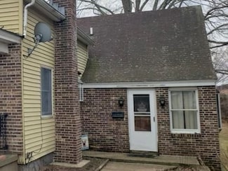 62 Pleasant St Unit 62, Ware, MA 01082