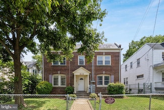 815 Malcolm x Ave SE Unit 2, Washington, DC 20032