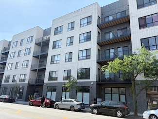 2127 W Madison St Unit 309, Chicago, IL 60612