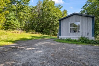 35 Spear Mill Rd, Cushing, ME 04563