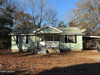 2769 Nancy Dr, Macon, GA 31206