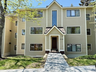 75 E Birch Rd Unit 21, Stratton, VT 05360