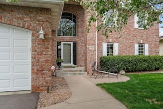 8435 Crane Dance Trail, Eden Prairie, MN 55344