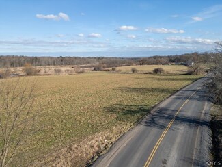 5360 Bartlett Rd, Rome, NY 13440