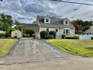 7 Kennedy Dr, Nashua, NH 03060