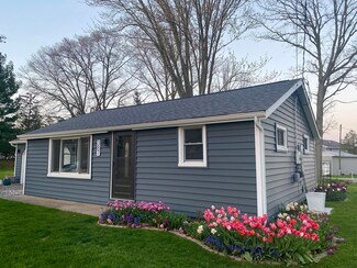 387 Marina Dr, Coldwater, MI 49036
