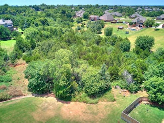 3100 Santa Rosa Ct, Norman, OK 73071