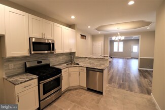 3967 Pennsgrove St, Philadelphia, PA 19104