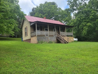 1210 Walker Ave, Mammoth Spring, AR 72554