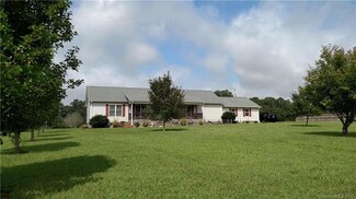 1093 Tabor Rd, Olin, NC 28660