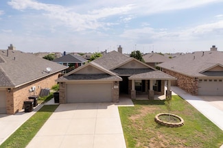 506 E Comiskey Ct, Midland, TX 79706