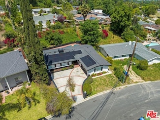 20435 Miranda St, Woodland Hills, CA 91367