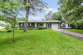 712 Shady Ln SW, Alexandria, MN 56308
