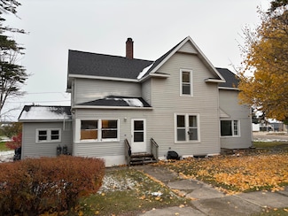 186 E Ontario St, Rogers City, MI 49779