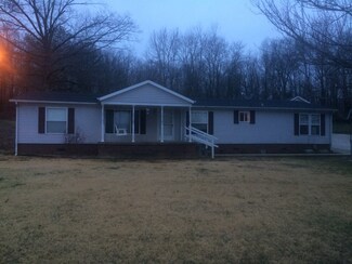 12955 Coles Creek Rd, Lynnville, IN 47619