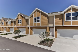 106 Oceans Cir, Daytona Beach Shores, FL 32118