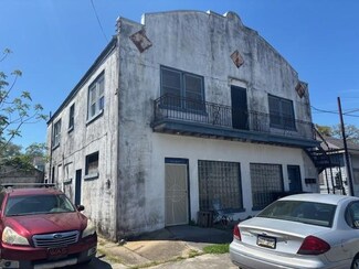 3012 Castiglione St, New Orleans, LA 70119