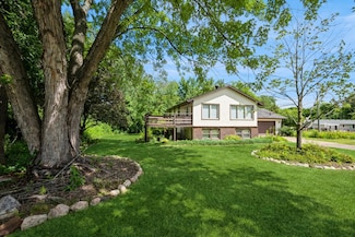 1205 Sandy Ln, Monticello, MN 55362