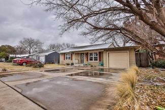 3315 32nd St, Lubbock, TX 79410