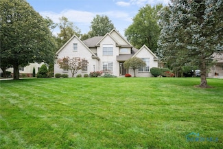 4664 Rhone Dr, Maumee, OH 43537