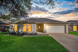 5614 Village Park Dr, Katy, TX 77493