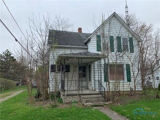407 N Main St, West Unity, OH 43570