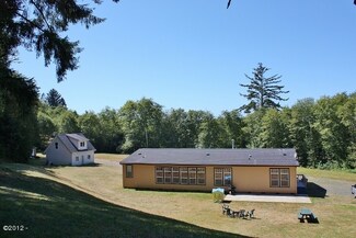 3082 NE East Devils Lake Rd, Otis, OR 97368