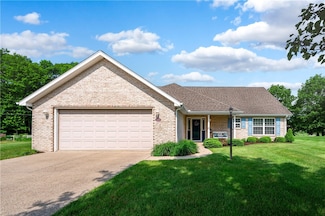 203 Jones Ct Unit 102, Grove City, PA 16127