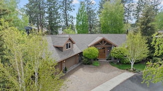 19412 Charleswood Ln, Bend, OR 97702