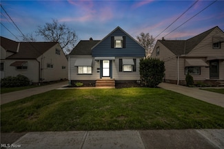 1609 Mapledale Rd, Wickliffe, OH 44092