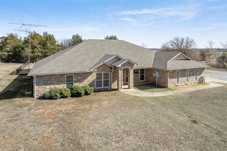 17787 N County Road 3200, Paoli, OK 73074