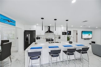 1026 S Town and River Dr, Fort Myers, FL 33919