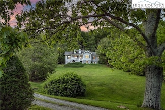 8326 Nc Highway 194 S, Banner Elk, NC 28604