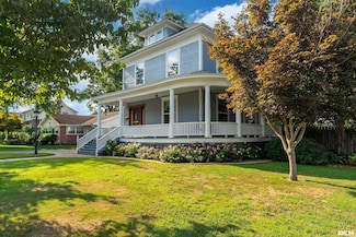 540 E Main St, Du Quoin, IL 62832