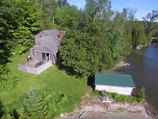 27 Peene Hill Rd, Barton, VT 05822