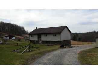 338 Cornetti Rd, Fenelton, PA 16034