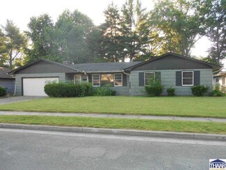 332 S 31st St, Terre Haute, IN 47803