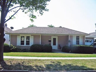 207 W Erie St, Spring Valley, IL 61362