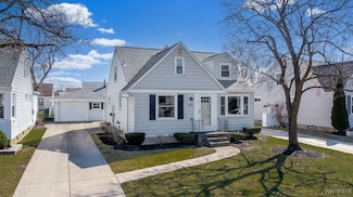 107 Blackstone Blvd, Tonawanda, NY 14150