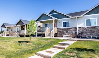 2611 Reynolds St Unit A, Laramie, WY 82072